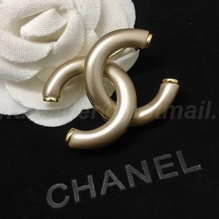 Chanel Brooch 12